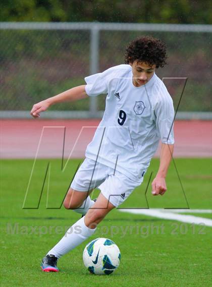 Thumbnail 3 in Bellarmine vs. La Costa Canyon (18th Annual Southern California Classic) photogallery.