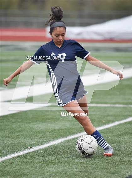 Thumbnail 2 in Hendrickson vs Steele (Steele Showcase) photogallery.