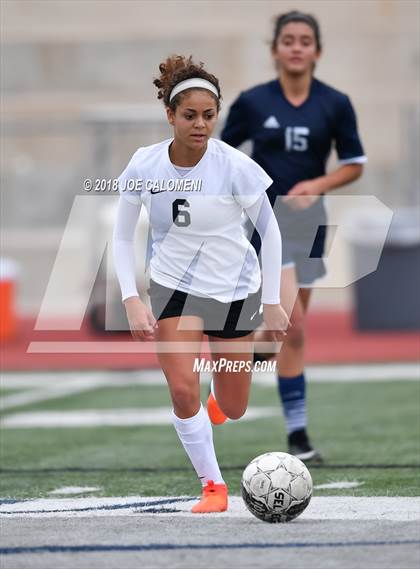 Thumbnail 3 in Hendrickson vs Steele (Steele Showcase) photogallery.