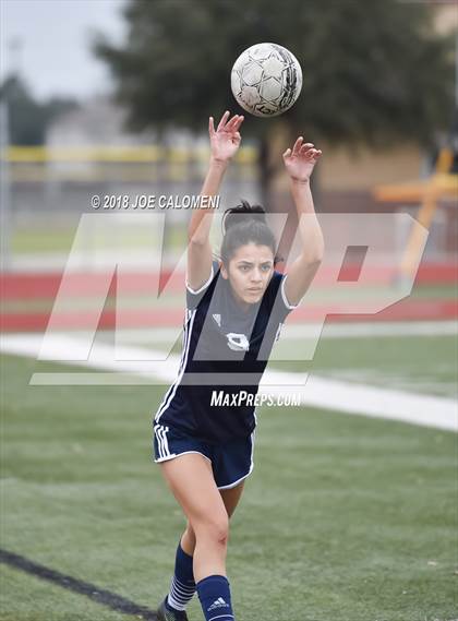 Thumbnail 1 in Hendrickson vs Steele (Steele Showcase) photogallery.