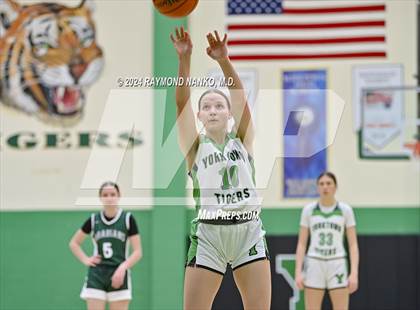 Thumbnail 2 in Pendleton Heights @ Yorktown photogallery.