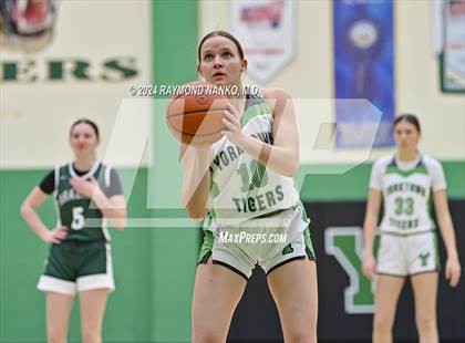 Thumbnail 2 in Pendleton Heights @ Yorktown photogallery.