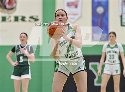 Thumbnail 3 in Pendleton Heights @ Yorktown photogallery.