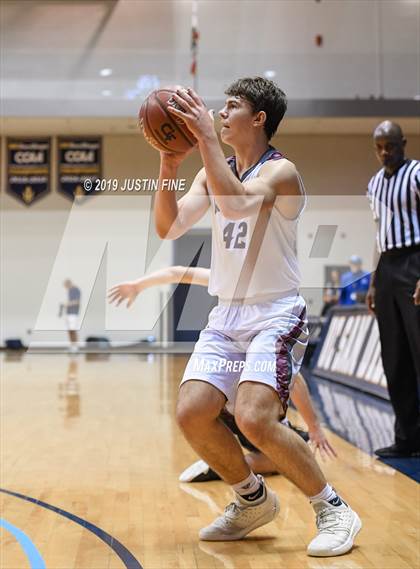 Thumbnail 2 in Carlsbad vs. Rancho Buena Vista (CIF SDS D2 Final) photogallery.