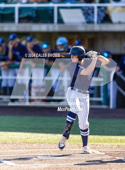Thumbnail 2 in Maple Mountain vs. Salem Hills (UHSAA 5A Bracket Play) photogallery.
