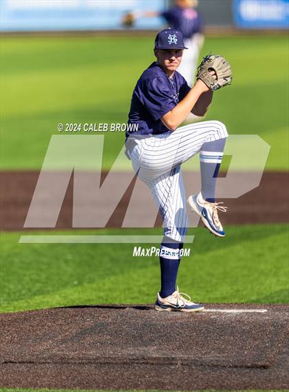 Thumbnail 1 in Maple Mountain vs. Salem Hills (UHSAA 5A Bracket Play) photogallery.