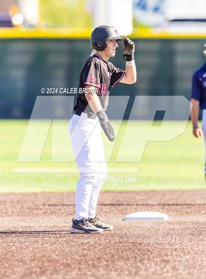 Thumbnail 2 in Maple Mountain vs. Salem Hills (UHSAA 5A Bracket Play) photogallery.