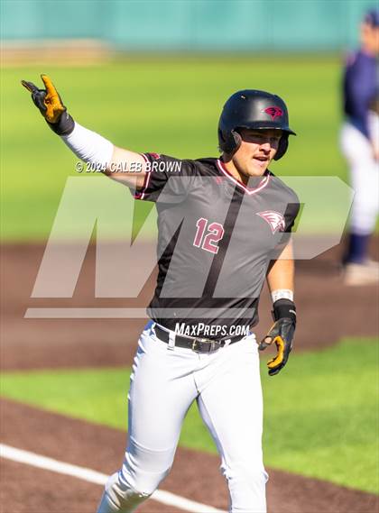 Thumbnail 3 in Maple Mountain vs. Salem Hills (UHSAA 5A Bracket Play) photogallery.