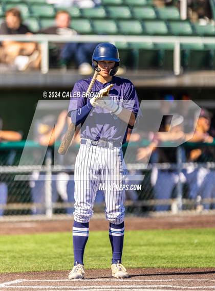 Thumbnail 1 in Maple Mountain vs. Salem Hills (UHSAA 5A Bracket Play) photogallery.