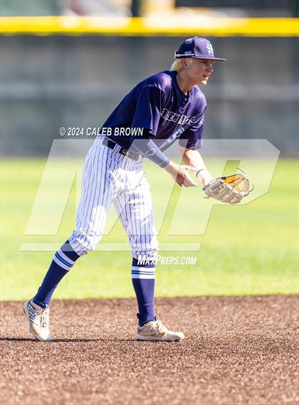 Thumbnail 3 in Maple Mountain vs. Salem Hills (UHSAA 5A Bracket Play) photogallery.