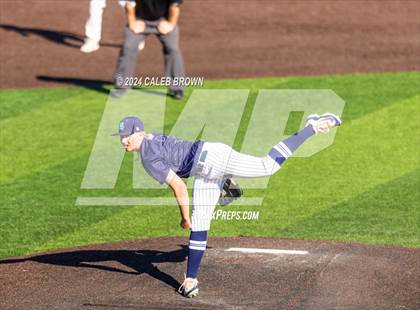 Thumbnail 2 in Maple Mountain vs. Salem Hills (UHSAA 5A Bracket Play) photogallery.