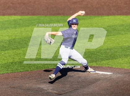 Thumbnail 2 in Maple Mountain vs. Salem Hills (UHSAA 5A Bracket Play) photogallery.