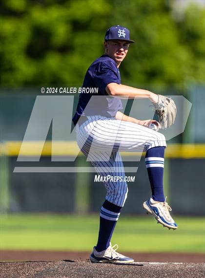Thumbnail 3 in Maple Mountain vs. Salem Hills (UHSAA 5A Bracket Play) photogallery.