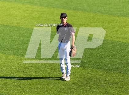 Thumbnail 3 in Maple Mountain vs. Salem Hills (UHSAA 5A Bracket Play) photogallery.