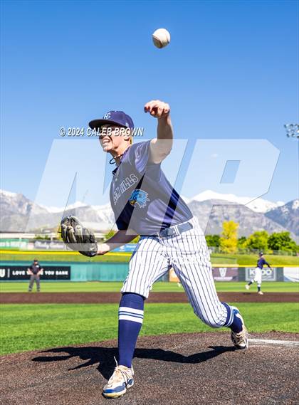Thumbnail 2 in Maple Mountain vs. Salem Hills (UHSAA 5A Bracket Play) photogallery.