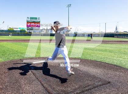 Thumbnail 2 in Maple Mountain vs. Salem Hills (UHSAA 5A Bracket Play) photogallery.