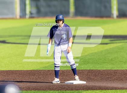 Thumbnail 3 in Maple Mountain vs. Salem Hills (UHSAA 5A Bracket Play) photogallery.
