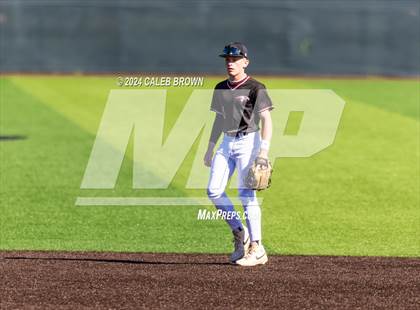 Thumbnail 1 in Maple Mountain vs. Salem Hills (UHSAA 5A Bracket Play) photogallery.
