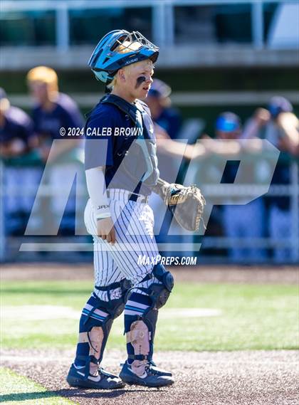 Thumbnail 2 in Maple Mountain vs. Salem Hills (UHSAA 5A Bracket Play) photogallery.