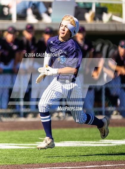 Thumbnail 1 in Maple Mountain vs. Salem Hills (UHSAA 5A Bracket Play) photogallery.