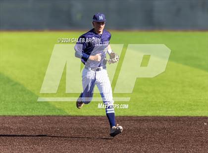 Thumbnail 3 in Maple Mountain vs. Salem Hills (UHSAA 5A Bracket Play) photogallery.