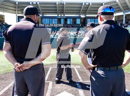 Thumbnail 1 in Maple Mountain vs. Salem Hills (UHSAA 5A Bracket Play) photogallery.