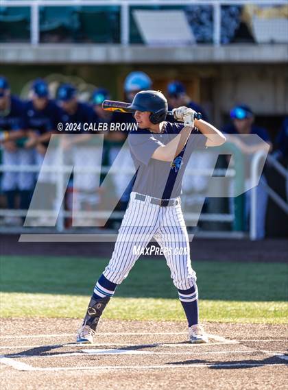 Thumbnail 1 in Maple Mountain vs. Salem Hills (UHSAA 5A Bracket Play) photogallery.