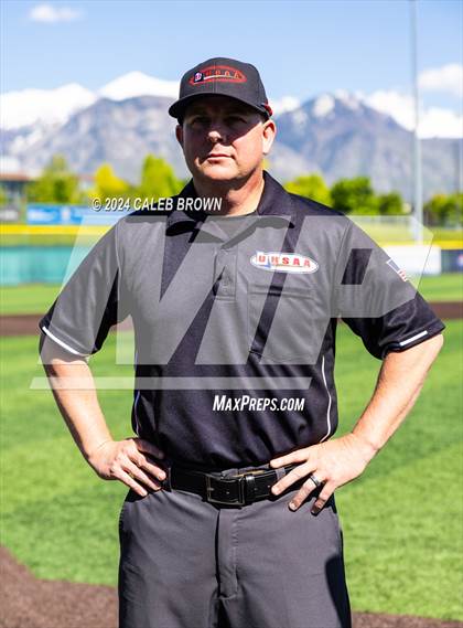 Thumbnail 1 in Maple Mountain vs. Salem Hills (UHSAA 5A Bracket Play) photogallery.