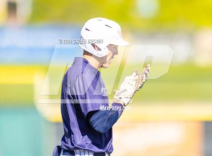 Thumbnail 1 in Maple Mountain vs. Salem Hills (UHSAA 5A Bracket Play) photogallery.