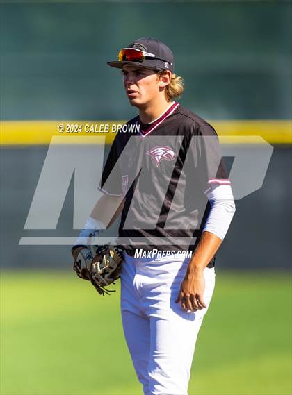 Thumbnail 1 in Maple Mountain vs. Salem Hills (UHSAA 5A Bracket Play) photogallery.