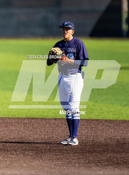 Thumbnail 2 in Maple Mountain vs. Salem Hills (UHSAA 5A Bracket Play) photogallery.