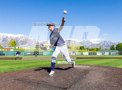 Thumbnail 2 in Maple Mountain vs. Salem Hills (UHSAA 5A Bracket Play) photogallery.