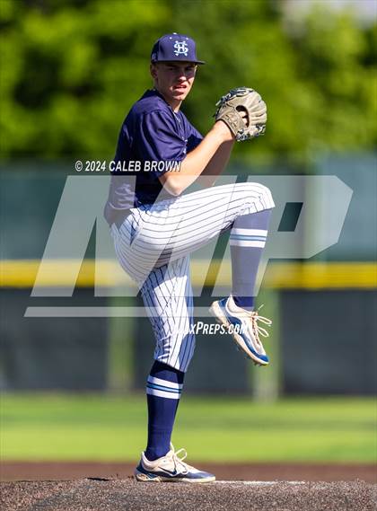 Thumbnail 2 in Maple Mountain vs. Salem Hills (UHSAA 5A Bracket Play) photogallery.