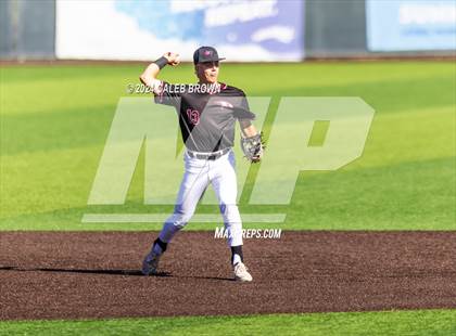 Thumbnail 1 in Maple Mountain vs. Salem Hills (UHSAA 5A Bracket Play) photogallery.