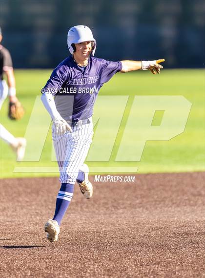 Thumbnail 3 in Maple Mountain vs. Salem Hills (UHSAA 5A Bracket Play) photogallery.