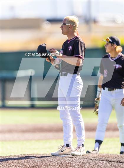 Thumbnail 3 in Maple Mountain vs. Salem Hills (UHSAA 5A Bracket Play) photogallery.