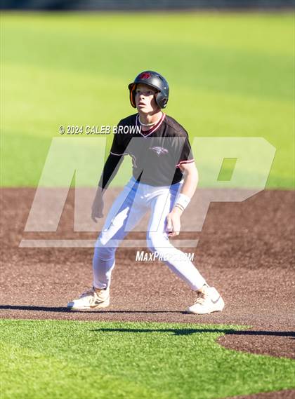Thumbnail 3 in Maple Mountain vs. Salem Hills (UHSAA 5A Bracket Play) photogallery.