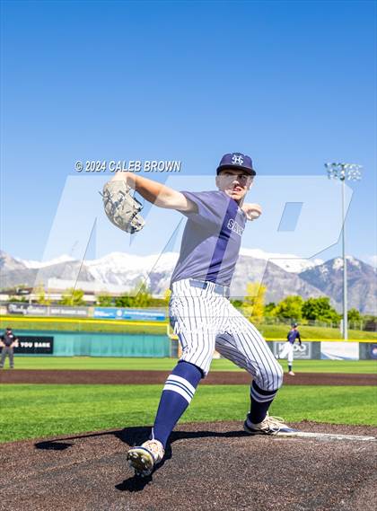 Thumbnail 2 in Maple Mountain vs. Salem Hills (UHSAA 5A Bracket Play) photogallery.