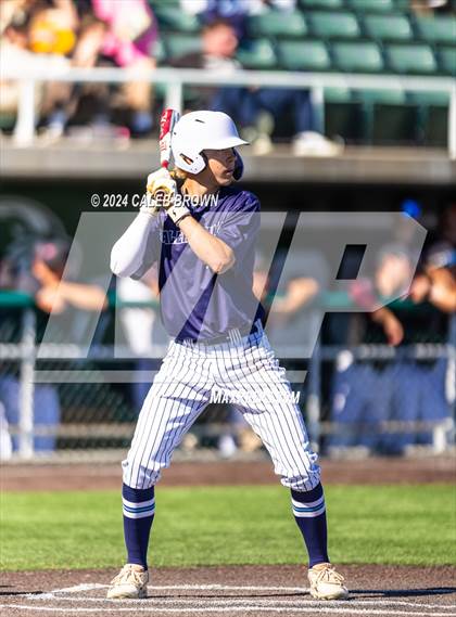 Thumbnail 2 in Maple Mountain vs. Salem Hills (UHSAA 5A Bracket Play) photogallery.