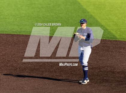 Thumbnail 2 in Maple Mountain vs. Salem Hills (UHSAA 5A Bracket Play) photogallery.
