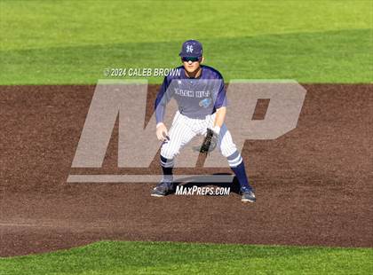 Thumbnail 3 in Maple Mountain vs. Salem Hills (UHSAA 5A Bracket Play) photogallery.