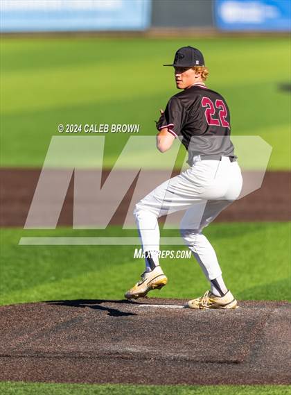 Thumbnail 3 in Maple Mountain vs. Salem Hills (UHSAA 5A Bracket Play) photogallery.