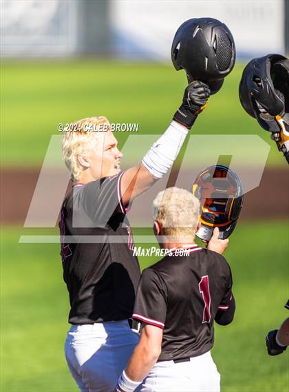 Thumbnail 2 in Maple Mountain vs. Salem Hills (UHSAA 5A Bracket Play) photogallery.