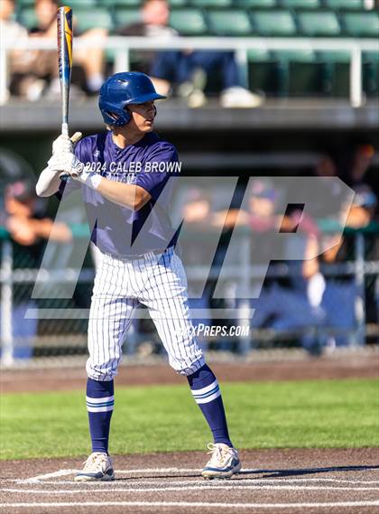 Thumbnail 3 in Maple Mountain vs. Salem Hills (UHSAA 5A Bracket Play) photogallery.