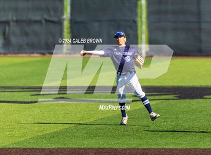 Thumbnail 3 in Maple Mountain vs. Salem Hills (UHSAA 5A Bracket Play) photogallery.