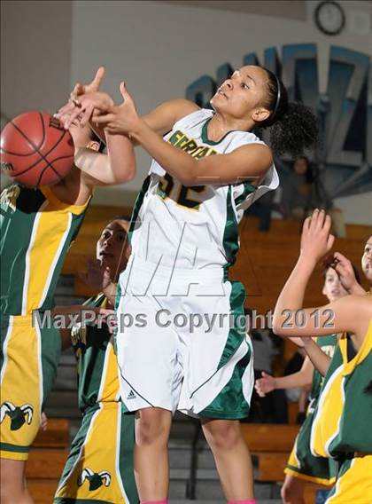 Thumbnail 3 in Westmoor vs. Davis (Coaches vs. Cancer) photogallery.
