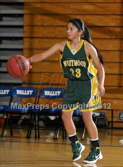 Thumbnail 1 in Westmoor vs. Davis (Coaches vs. Cancer) photogallery.