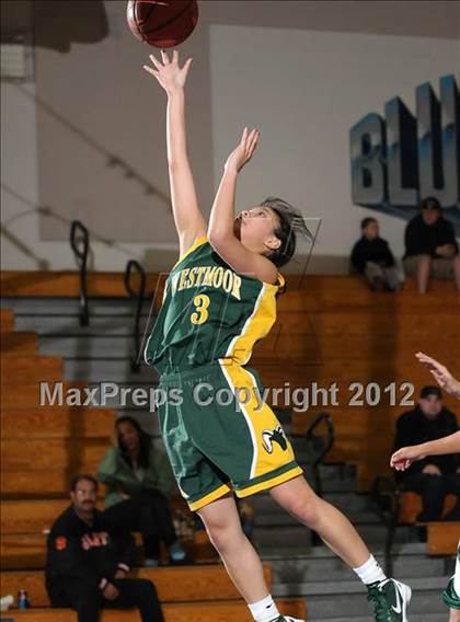 Thumbnail 1 in Westmoor vs. Davis (Coaches vs. Cancer) photogallery.