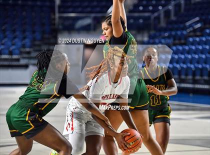 Thumbnail 1 in Bellaire vs. DeSoto (RCS Sports Kickoff Classic) photogallery.