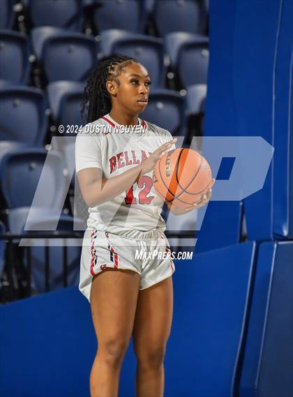 Thumbnail 1 in Bellaire vs. DeSoto (RCS Sports Kickoff Classic) photogallery.